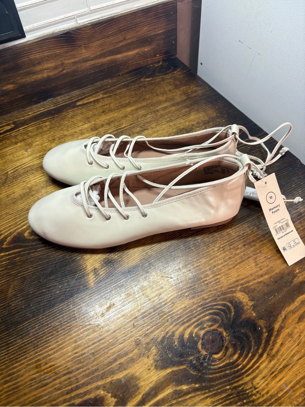 Time & tru beige lace up flats size 10